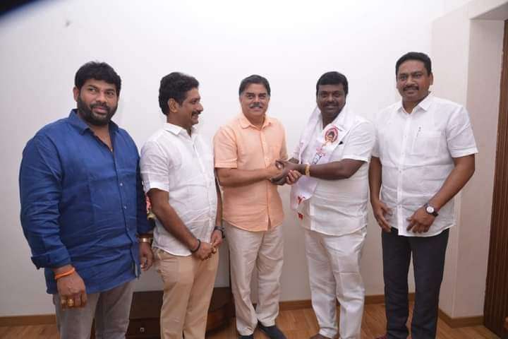 టీడీపీ నుండి జనసేన లోకి..