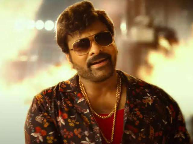 ఫ్యాన్స్ కోసం చిరు స్పెషల్ ట్రైన్..