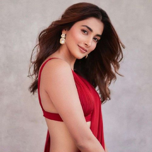 Pooja Hegde Hot Photos in Red Saree