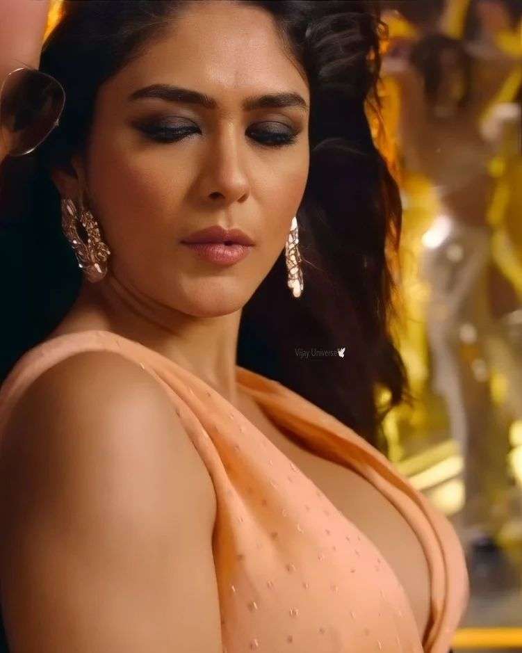 Mrunal Thakur