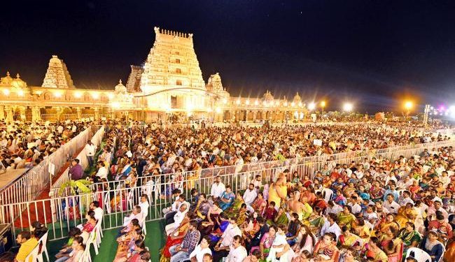 Yadadri Sri Lakshmi Narasimha Swamy vivaha Mahotvam : అంగరంగ వైభవంగా శ్రీలక్ష్మీ నరసింహస్వామి వివాహ మహోత్సవం (ఫోటోలు)..