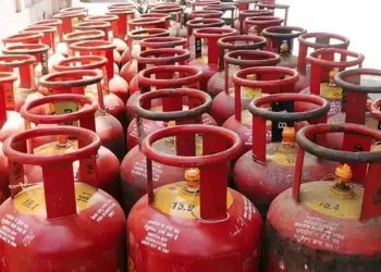 Gas Cylinder Price:గృహవినియోగదారులకు బారీషాక్… భారీగా పెరిగిన వంట గ్యాస్ ధరలు