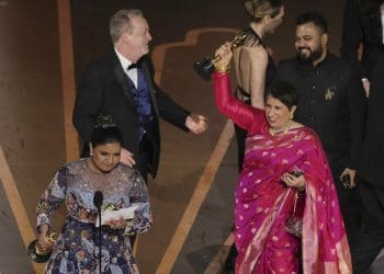Oscars 2023 : భారత్ నుంచి ఆస్కార్ అవార్డ్ గెలుచుకున్న “ది ఎలిఫెంట్ విస్పరర్స్”..