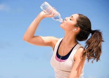 Health Tips : నీళ్లు ఎక్కువగా తాగి.. ఇలా ఈజీగా బరువు తగ్గొచ్చు..!