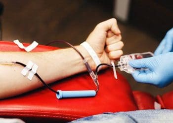 Blood Donation : రక్తదానం చేస్తే ఆరోగ్యానికి మంచిదేనా.. రక్తదానం చేస్తే శరీరంలో ఏం జరుగుతుంది..!?