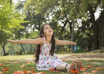 Early Puberty : అమ్మాయిలు త్వరగా రజస్వల కావడానికి కారణాలు ఇవే..!