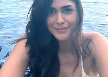 Mrunal Thakur : మృణాల్ ఠాకూర్ హాట్ పిక్స్..
