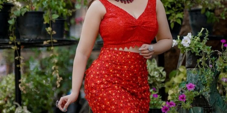 Honey Rose Hot Pics : హనీ రోజ్ హాట్ పిక్స్..