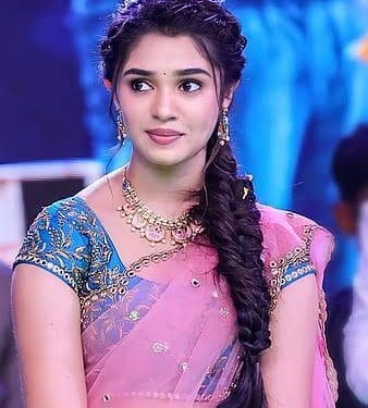 Krithi Shetty : అదే.. కృతిశెట్టి కొంపముంచిందా..!?