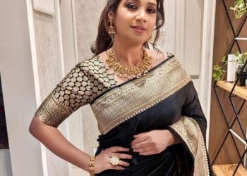 Shreya Ghoshal: చీరకట్టులో అందాల జాబిలమ్మ శ్రేయ ఘోషల్..