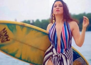 Thamannaah Hot Pics : మిల్క్ బ్యూటీ హాట్ ట్రీట్..