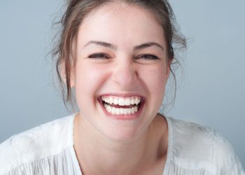 Smile : ఆపకుండా నవ్వితే ఏం జరుగుతుందో తెలుసా..!?