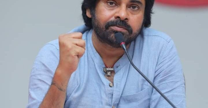 Janasena Chief Pawan Kalyan : రాబోయే ఎన్నికల్లో మా బలం చూపిస్తాము అంటూ వైసీపీకీ సవాల్ విసిరిన..పవన్ కళ్యాణ్..!