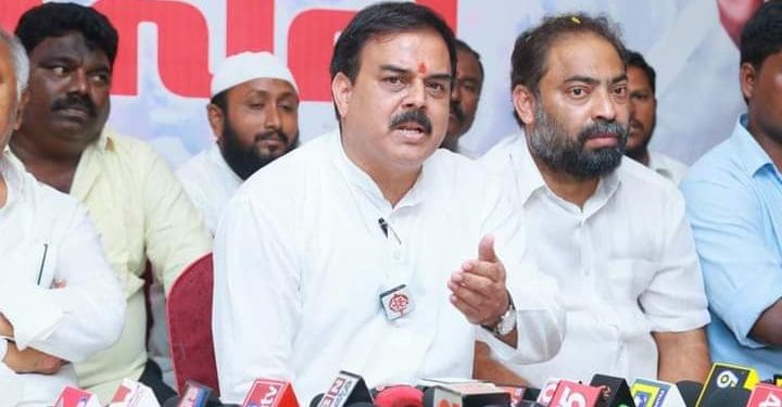 Nadendla Manohar : వైసీపీ అసమర్థ పాలనపై మండిపడ్డ..నాదెండ్ల మనోహర్..!