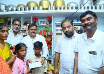 Nadendla Manohar : ప్రమాద బీమా కూడా అందించలేని స్థితిలో ప్రభుత్వం ఉంది..నాదెండ్ల మనోహర్..!