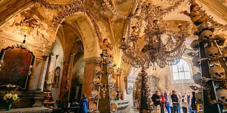Interesting Facts About Skeletons Church : అక్కడికి వెళ్లారో అస్థిపంజరాలు ఆహ్వానిస్తాయి..ఆ వింత ప్రదేశం ఎక్కడో తెలుసా..! 