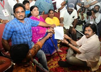 Pawan Kalyan : జనవాణితో ప్రజలకు మరింత దగ్గరైన పవన్ కళ్యాణ్..