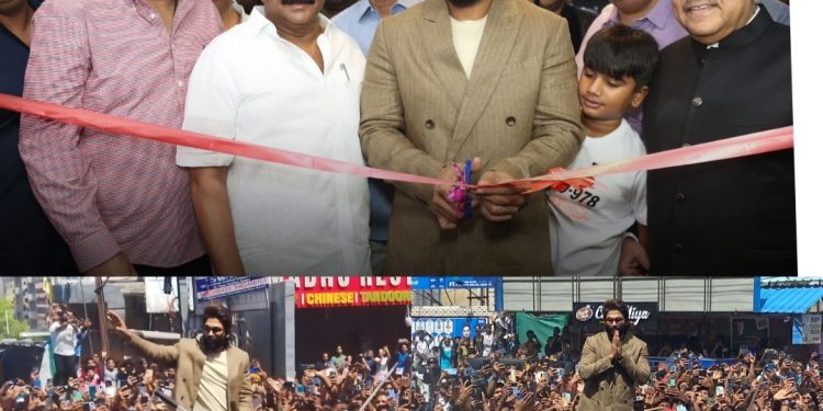 AAA Cinemas Inaugurated : ఓ థియేటర్ వాడైన బన్నీ..