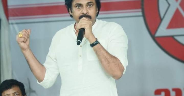 Varahi VijayaYathra : గోదావరి జిల్లాలోని 34 సీట్లలో ఒక్కటీ వైసీపీకి దక్కకూడదు : పవన్ కళ్యాణ్