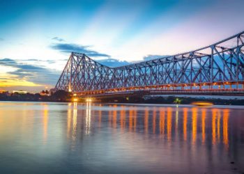 Howrah Bridge : రాత్రి 12 తర్వాత హౌరా బ్రిడ్జ్ మూసివేయడం వెనుక ఇంత పెద్ద రహస్యం దాగి ఉందా..!?