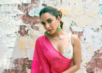 Kiara Advani Latest Hot Pics : కియారా అద్వానీ కిర్రాక్ పిక్స్..