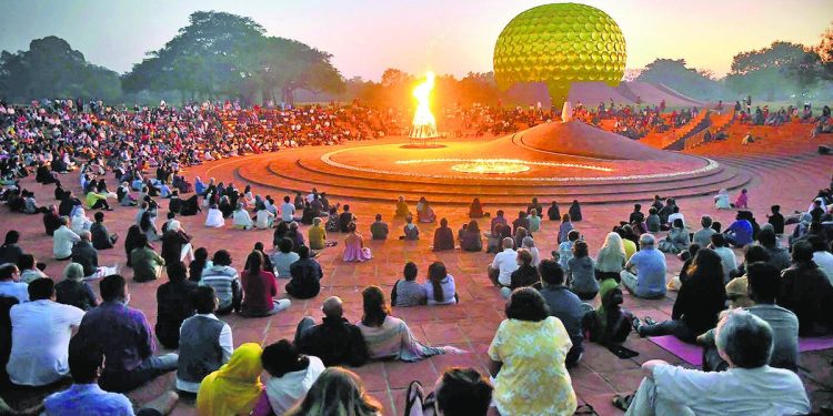 Auroville City : ఆ నగరంలో కులం,మతం లేదు..డబ్బు కూడా అవసరం లేదు.. ఎక్కడో తెలుసా..? 