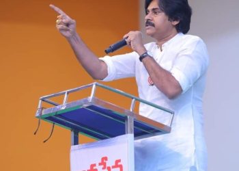 Varahi VijayaYathra : అర్హతలేని వాడు ఆంధ్రప్రదేశ్ రాష్ట్రాన్ని ఏలుతున్నాడు : పవన్ కళ్యాణ్