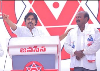 Varahi VijayaYathra in Mangalagiri : ఆమంచి శ్రీనివాసులు జనసేన పార్టీలో చేరడం గురించి పవన్ కళ్యాణ్ ఆసక్తికర వ్యాఖ్యలు..