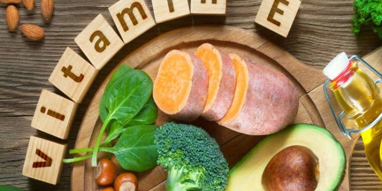 Vitamin E : విటమిన్ E లోపిస్తే ఇన్నీ నష్టాలా..!