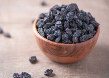 Black Raisins : ఎండు ద్రాక్ష వల్ల ఇన్నీ ఉపయోగలా.. తెలిస్తే తినకుండా ఉండరు..