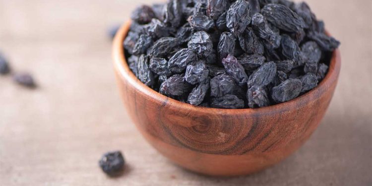 Black Raisins : ఎండు ద్రాక్ష వల్ల ఇన్నీ ఉపయోగలా.. తెలిస్తే తినకుండా ఉండరు..