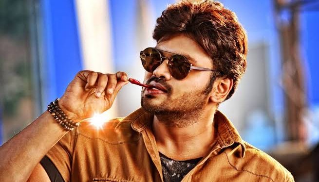 Manchu Manoj : తండ్రి బాటలో తనయుడు..