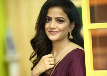 Vaishnavi Chaitanya : బేబీ లో బోల్డ్ క్యారెక్టర్ చేయడానికి వైష్ణవిని ఎలా ఒప్పించారో తెలుసా..!?