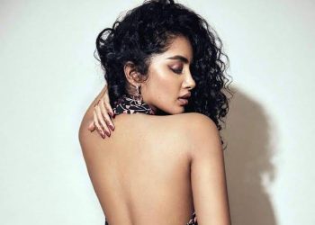 Anupama Parameswaran Latest Hot Pics : అనుపమ లేటెస్ట్ హాట్ పిక్స్..