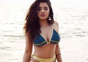 Ketika Sharma Hot Pics : కుర్రాళ్లను కవ్విస్తున్న కేతిక..