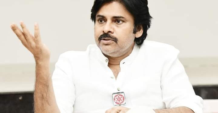 Pawan Kalyan in Visakha : విశాఖలో వైసీపీ అక్రమాలు వెలుగులోకి తెచ్చేలా వారాహియాత్ర : పవన్ కళ్యాణ్