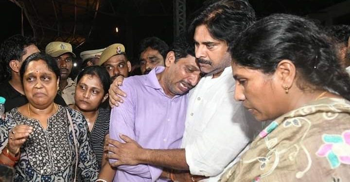 Pawan Kalyan – Gaddar : గద్దర్ గళం.. నిప్పురవ్వల సమర శంఖం : పవన్ కళ్యాణ్