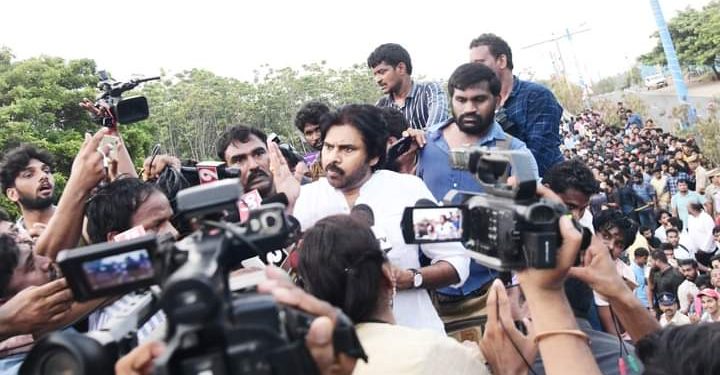 Pawan Kalyan – Rushikonda : ప్రకృతి వనరులు మింగేస్తున్న పెద్దమనిషి వైఎస్ జగన్ : పవన్ కళ్యాణ్