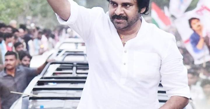 Pawan Kalyan – Gajuwaka : జయహో జన సేనాని.. హోరెత్తించిన విశాఖ నగరం..