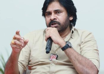 Pawan Kalyan Pressmeet : ఐఏఎస్, ఐపీఎస్ అధికారుల వేతనాల గురించి పవన్ కళ్యాణ్ షాకింగ్ కామెంట్స్..