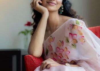 Gunturu Karam Movie : గుంటూరు కారం లో మరో హీరోయిన్ గా ఆ మలయాళీ భామ..?