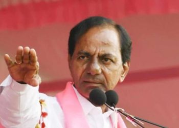 KCR with the Slogan of Regionalism : పాత పాటనే కొత్తగా పాడుతున్న కేసిఆర్.. ఈ చిన్న లాజిక్ బలే మిస్ అయ్యాడే..!!