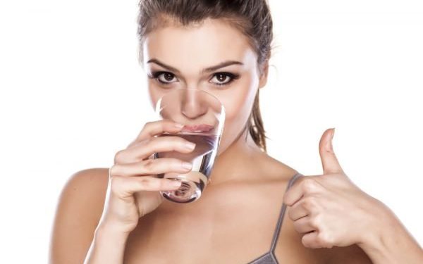 Problems Caused by not Drinking Water in Winter : చలికాలం అని నీటిని తాగడం తగ్గిస్తున్నారా.. అయితే ఈ వ్యాధులు వచ్చే అవకాశం ఎక్కువ..