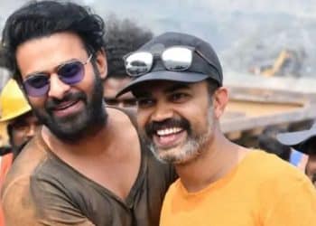 Fans have Problems with the Release of Salar : సలార్ మూవీ మేకర్స్ మిస్టేక్ వల్ల ఫ్యాన్స్ పై పోలీసుల జోక్యం..