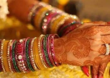 Scientific Reason behind Women Wearing Bangles : ఆడవారు చేతులకు గాజులు ధరించడం వెనుక సైంటిఫిక్ రీసన్..