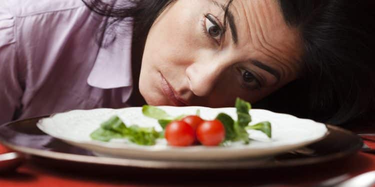 This Food is Very Dangerous for Mental Health : మానసిక ఆరోగ్యాన్నీ దెబ్బతీసే ఆహారాలు.. తింటే అంతే సంగతులు..