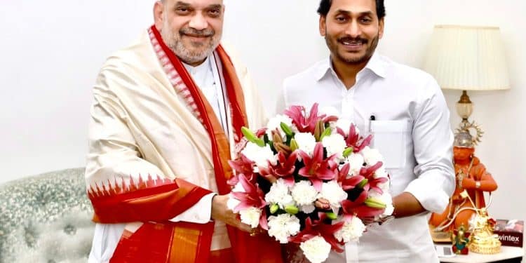 Jagan Met Amit Shah : అమిత్ షా ఎత్తుగడ.. ఢిల్లీకి జగన్.. చంద్రబాబు ఆగ్రహం..