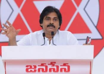 Pawan Kalyan: అనుమతులు ఇవ్వకుండా ఆ నిప్పుకణికను ఆపగలరా..?