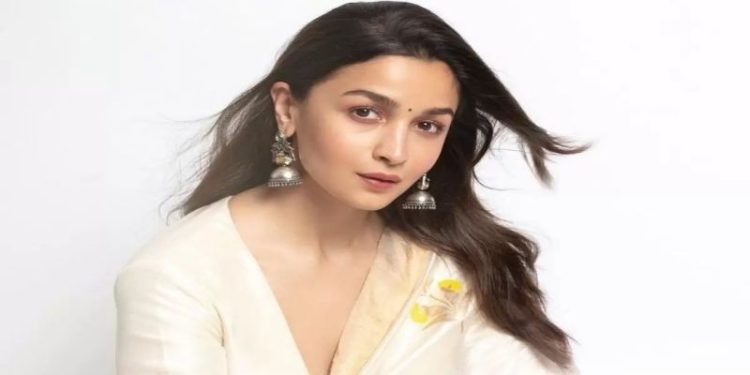 Alia Bhatt: నా కూతురు చూసేలా ఒక్క సినిమా కూడా చేయలేదు, ఇకపై అలాంటి సినిమాలు చేయడం మానేస్తా..