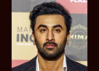 Ranbir Kapoor: ‘కుటుంబ పేరు సాయం చేసింది.. కానీ సక్సెస్ కోసం పడ్డ కష్టం ఎవరికీ తెలీదు’